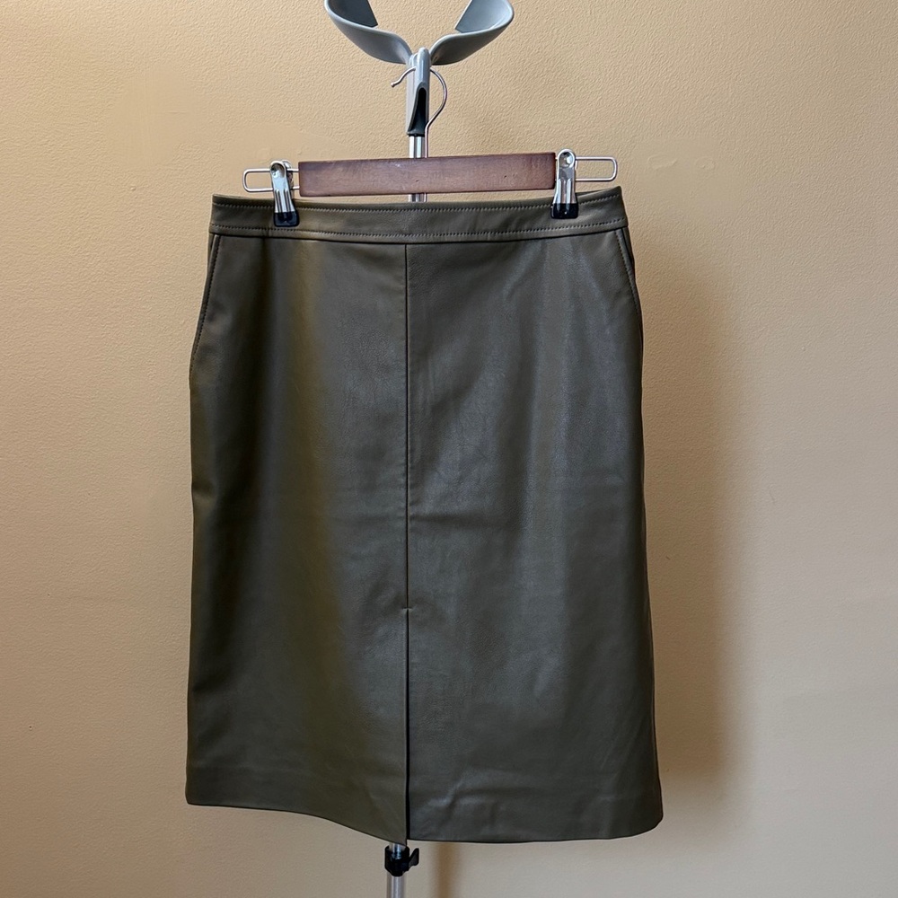 H&M Dark Green Pencil Skirt